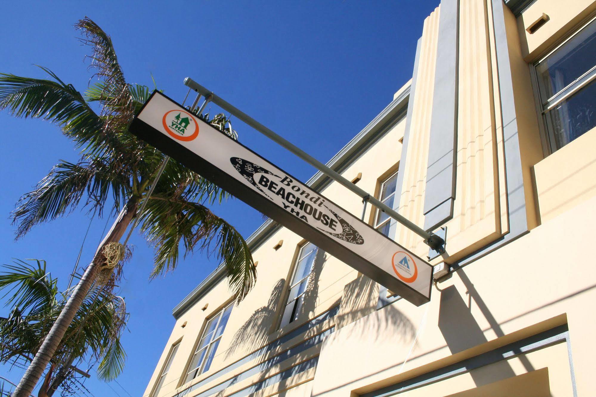Bondi Beachside Inn Yha Sydney Exterior photo