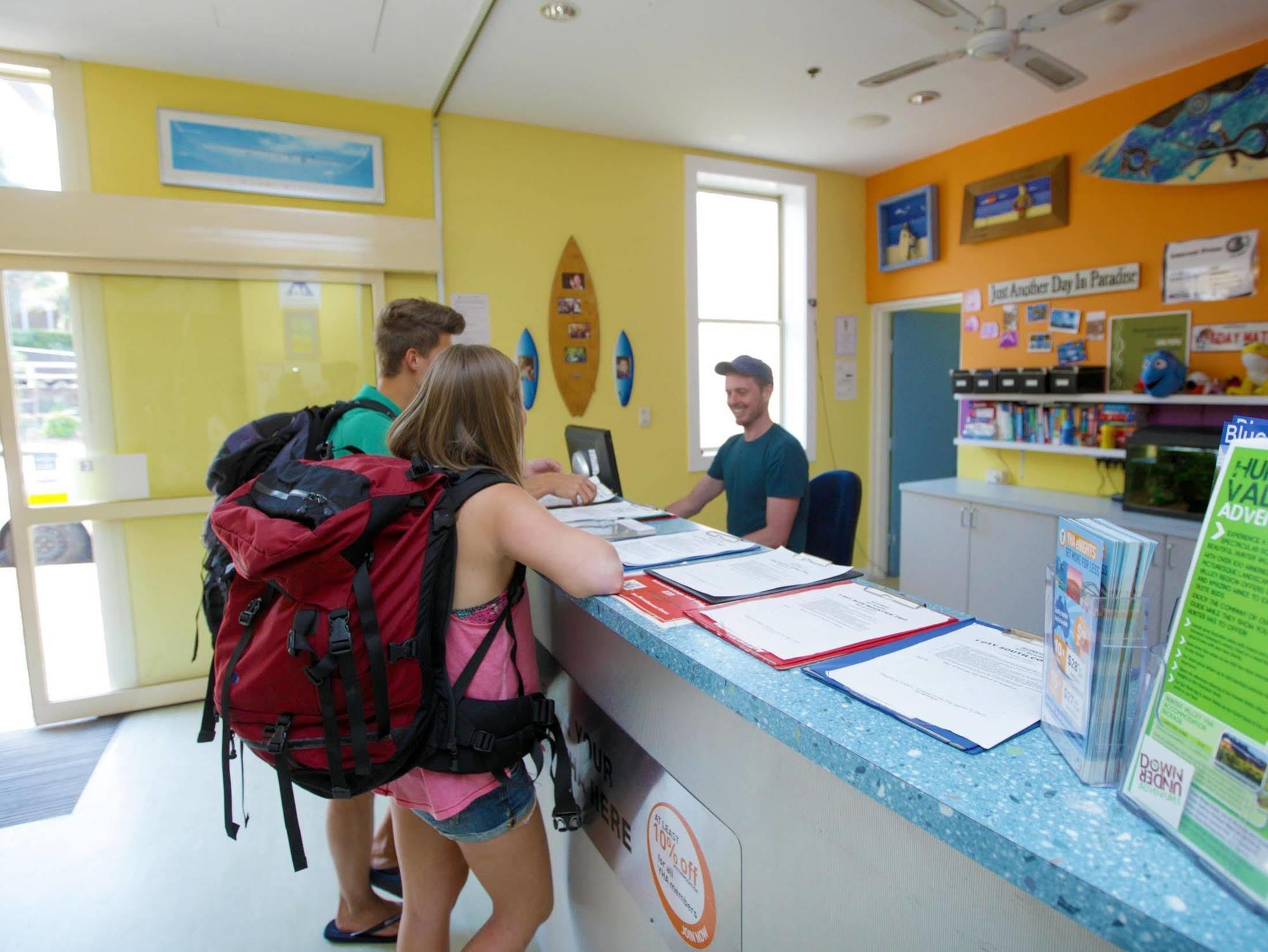 Bondi Beachside Inn Yha Sydney Exterior photo