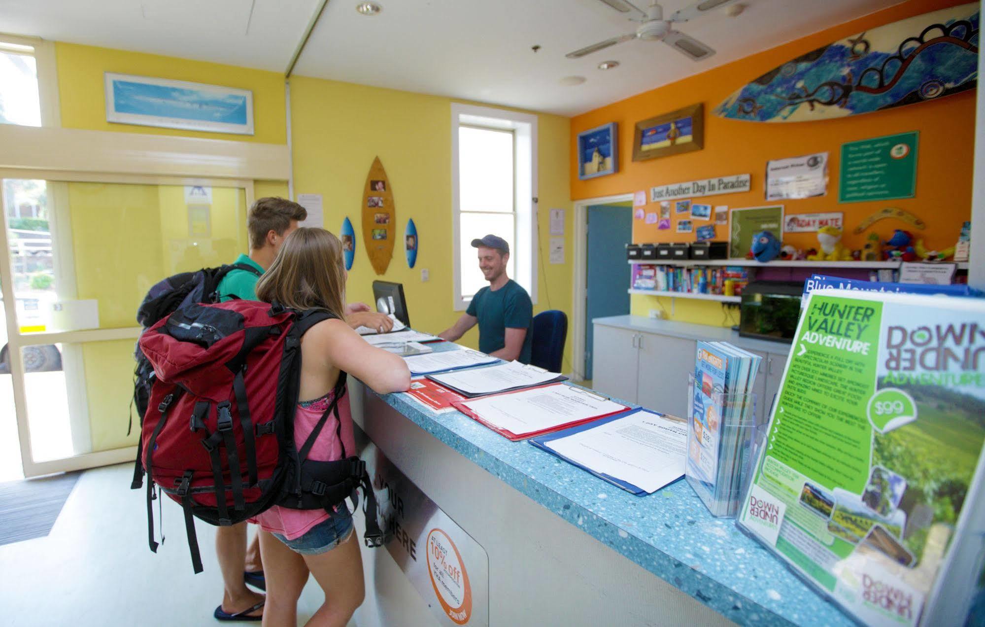 Bondi Beachside Inn Yha Sydney Exterior photo